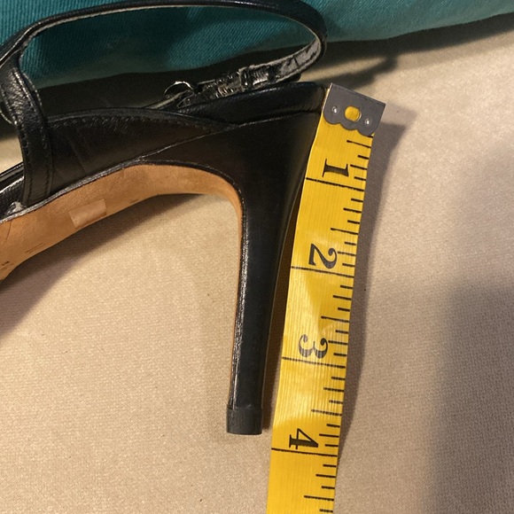 Ann Taylor Heels - Leather, Size 9.5 - Picture 6 of 6